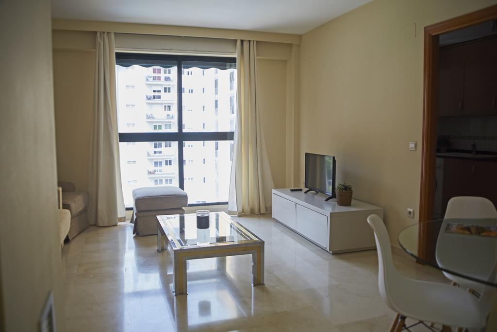 Apartup Concorde Valencia Exterior photo