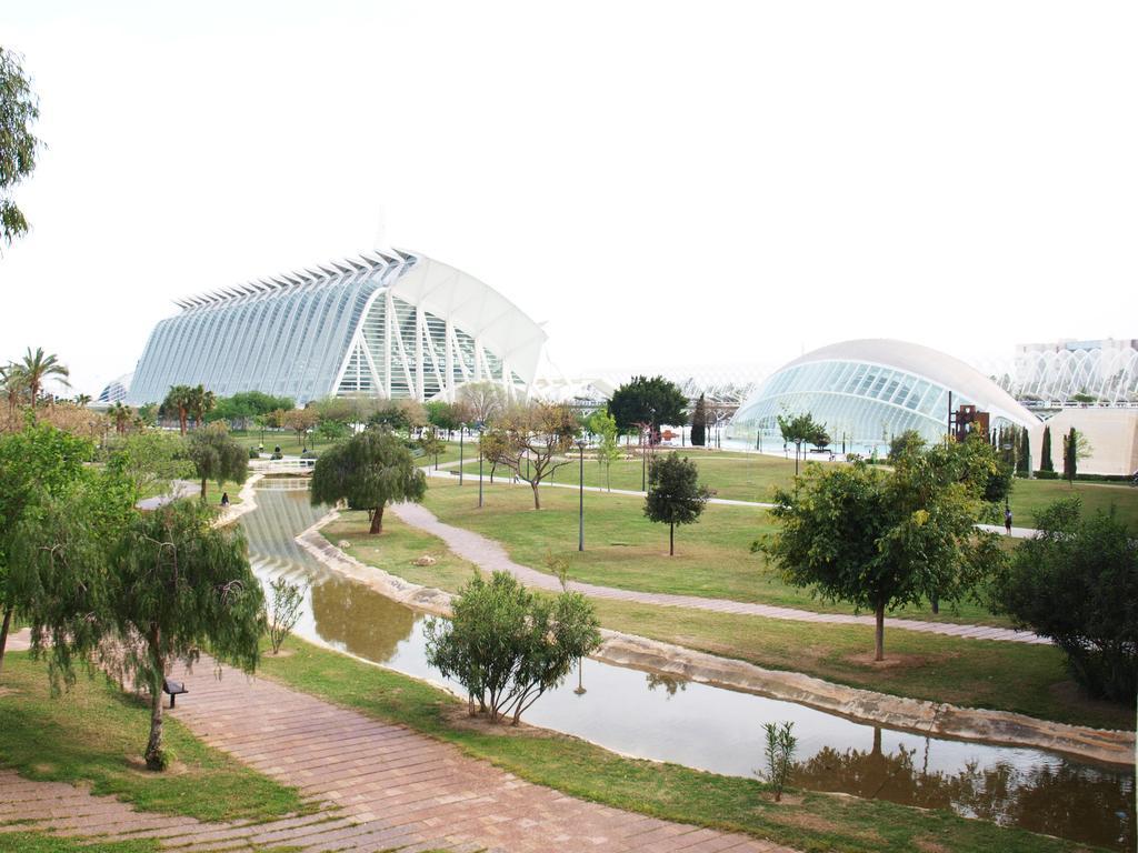 Apartup Concorde Valencia Exterior photo